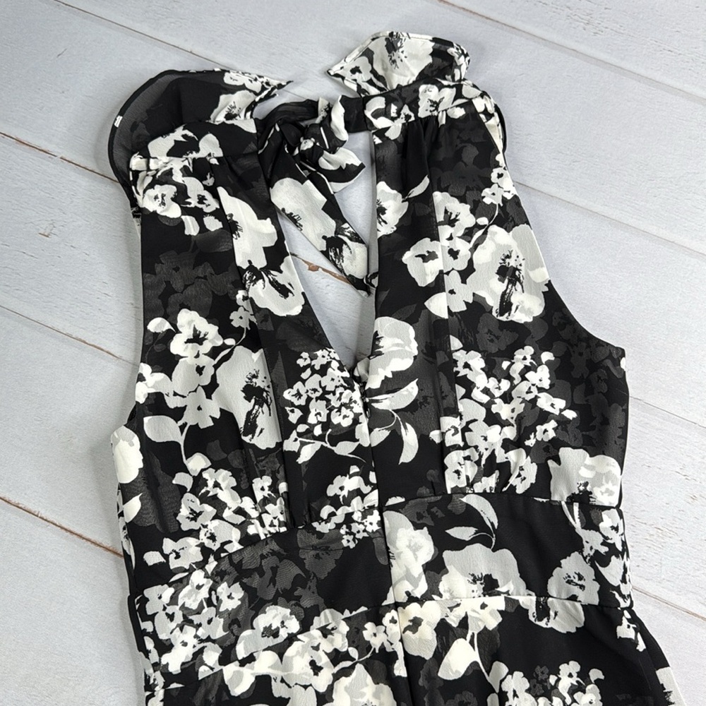 White House Black Market Flowy Floral Black and White Dress Size 2 - Picture 7 of 13